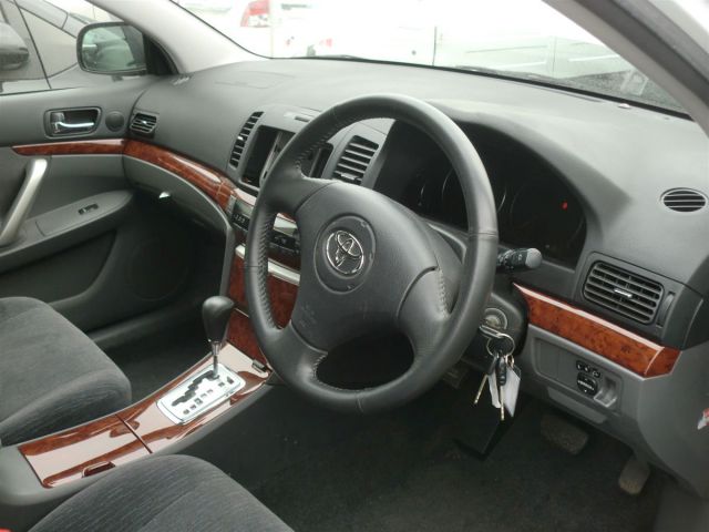 Фото Toyota Allion