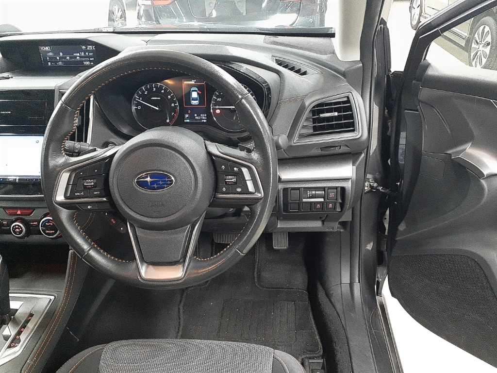 Фото SUBARU SUBARU XV